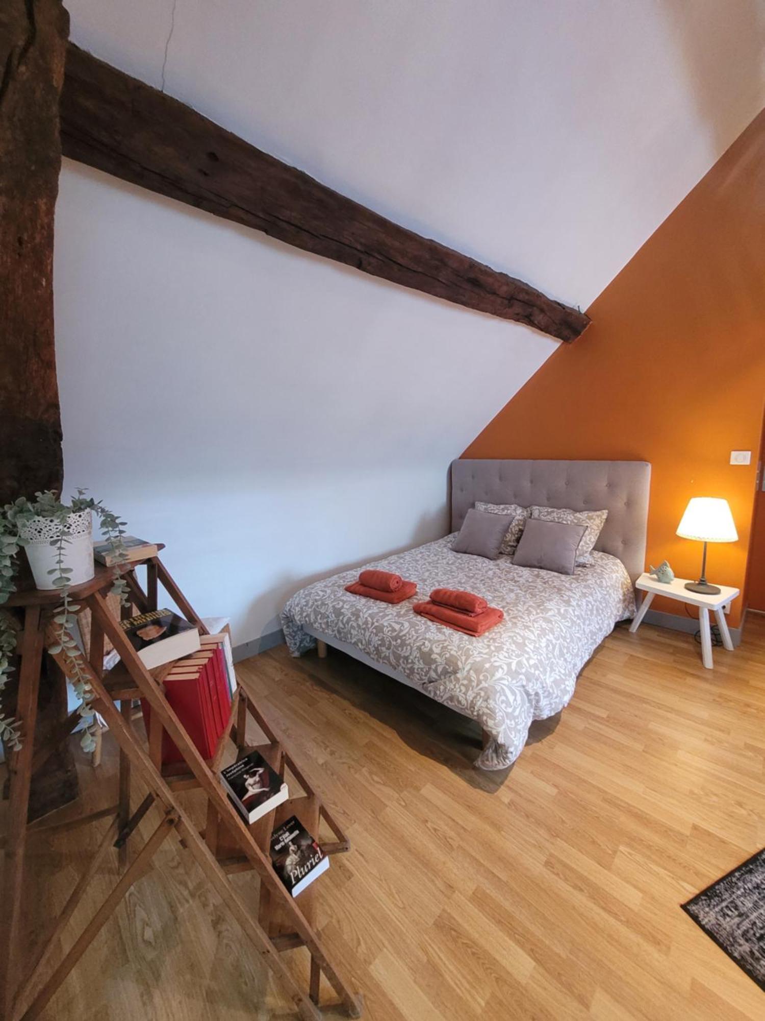 La Maison Aux Iris Pocé-sur-Cisse Dış mekan fotoğraf